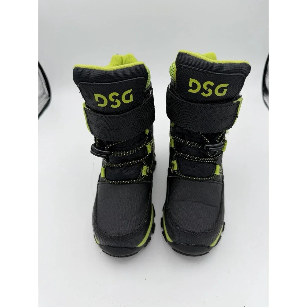 DSG boys menace